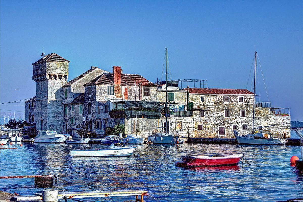 Authentic Dalmatian House Apartment Kastela Exterior photo